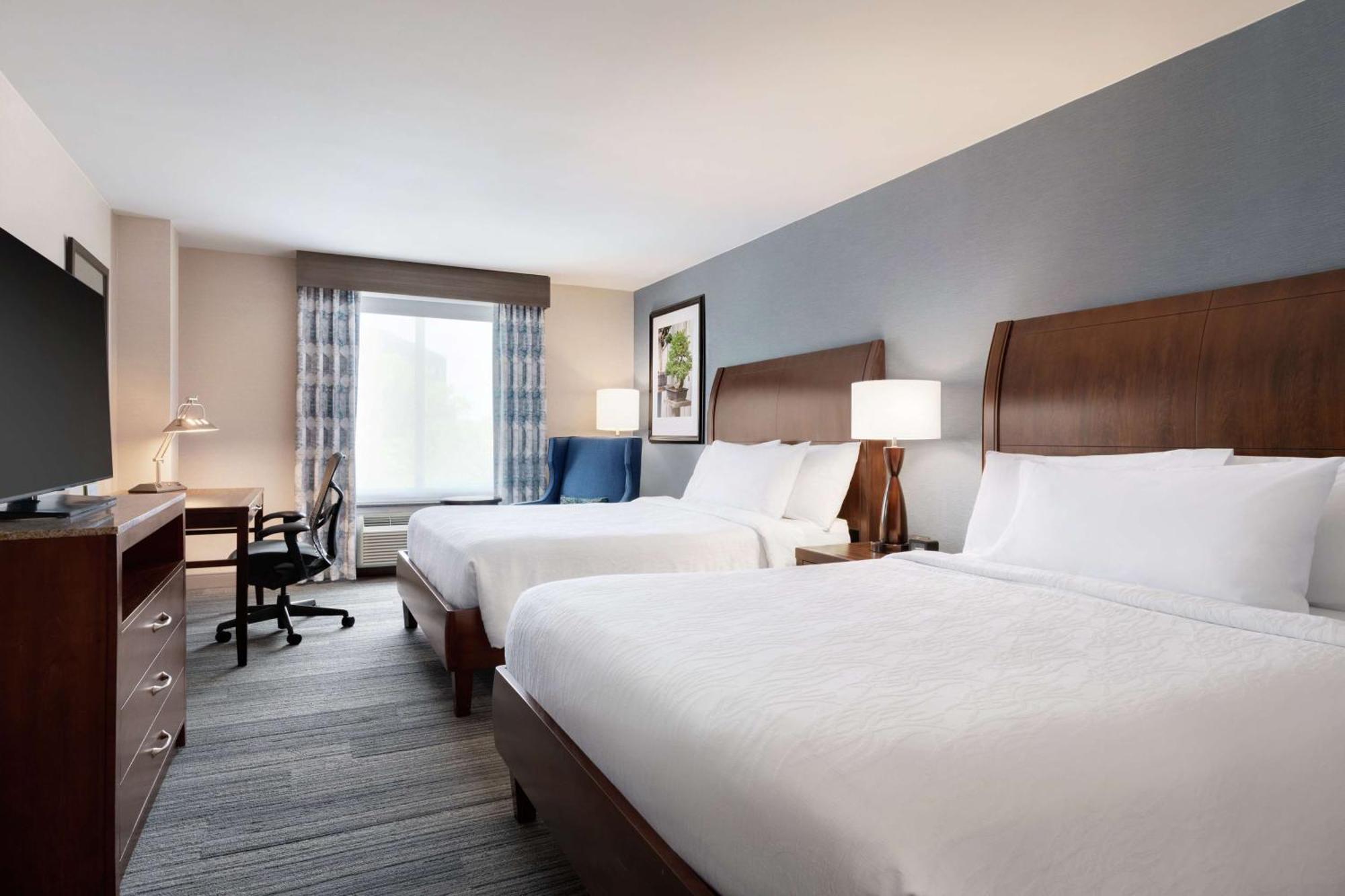 Hilton Garden Inn Stony Brook Extérieur photo